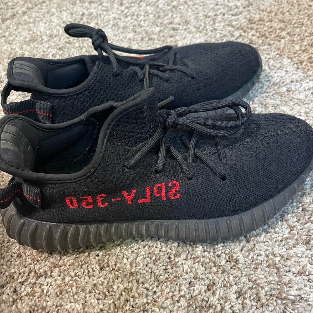 Yeezy Boost 350 v2